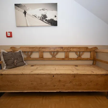 Appartments Christoph Pensión 3*