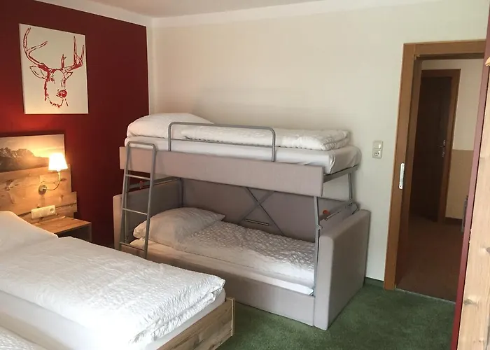 Appartments Christoph Pensjonat 3*