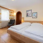 Affittacamere Appartments Christoph 3*